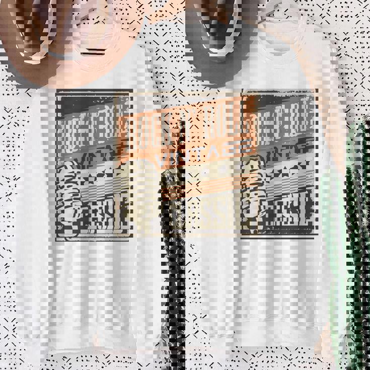 ロックンロールミュージック 1950年代ロカビリー Us 長袖tシャツ スウェットシャツ 年配の女性への贈り物