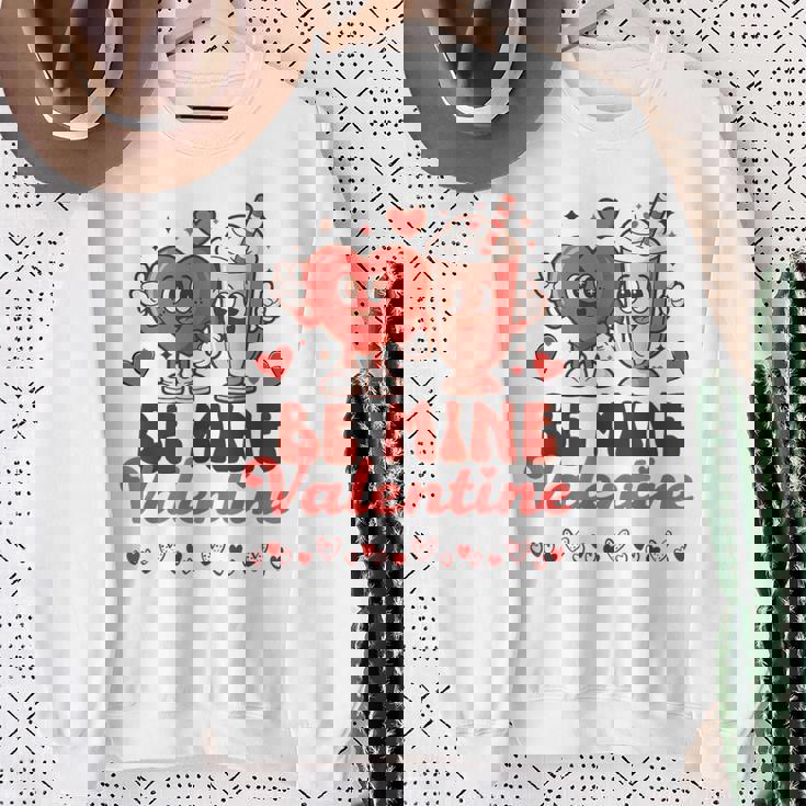 ロマンチックな手描きのスタイル バレンタインデー スウェットシャツ 年配の女性への贈り物