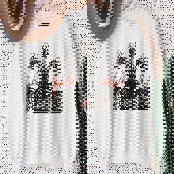 ヴィンテージ ドラゴンキング ギドラ アート サンセット 日本人 キッズ メンズ スウェットシャツ 年配の女性への贈り物