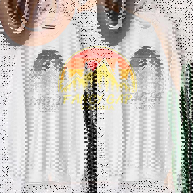 ヴィンテージ ファンシー ギャップ バージニアa 山 ハイキング お土産 スウェットシャツ 年配の女性への贈り物