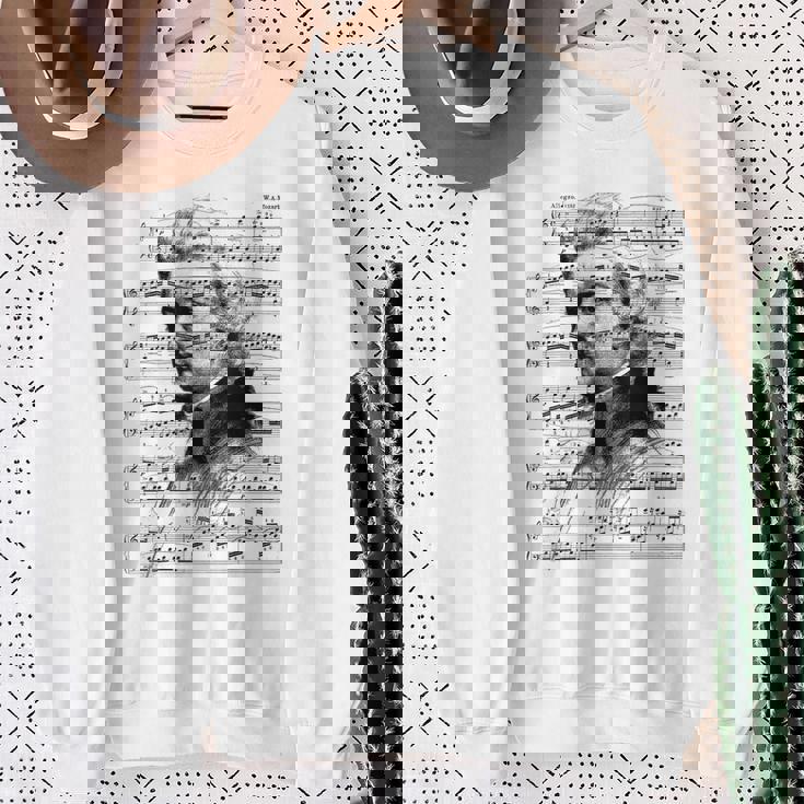 ヴォルフガング・アマデウス・モーツァルト 作曲家 ピアニスト モーツァルト 楽譜 スウェットシャツ 年配の女性への贈り物