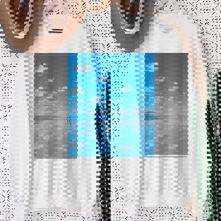 世界一美しい鏡張りの風景 スウェットシャツ 年配の女性への贈り物