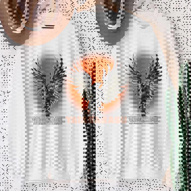 八咫烏 日本神話 霊鳥 化身 太陽 スウェットシャツ 年配の女性への贈り物