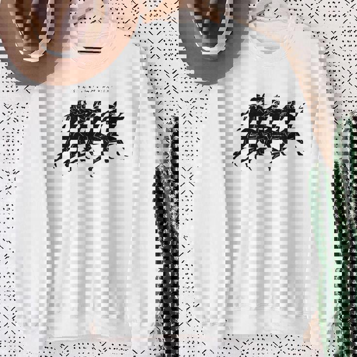 古代ギリシャの翼のあるランナー 2 考古学歴史家 スウェットシャツ 年配の女性への贈り物