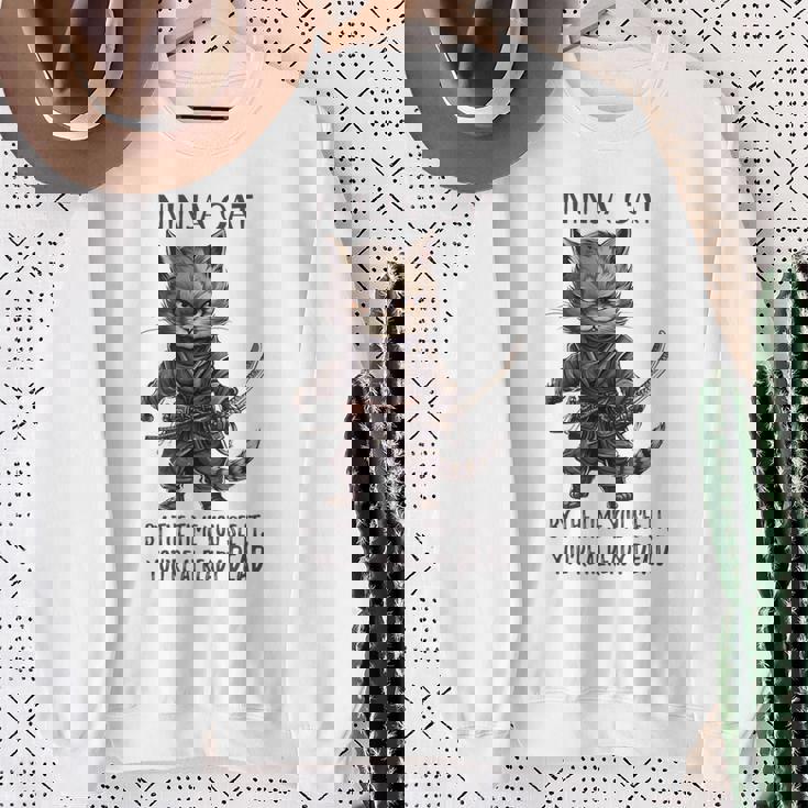 忍者猫、日本のサムライ カワイイ猫タトゥー 面白い スウェットシャツ 年配の女性への贈り物