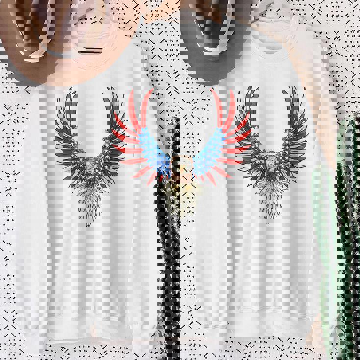 愛国的なアメリカ国旗イーグル 7月4日 バックプリント アメリカン スウェットシャツ 年配の女性への贈り物