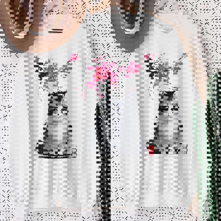 日本の墨絵マンチキン猫 桜 桜アート スウェットシャツ 年配の女性への贈り物