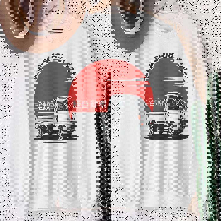 日本ミニトラック 軽自動車 キャブ オーバー コンパクト 四駆 オフロード トラック スウェットシャツ 年配の女性への贈り物