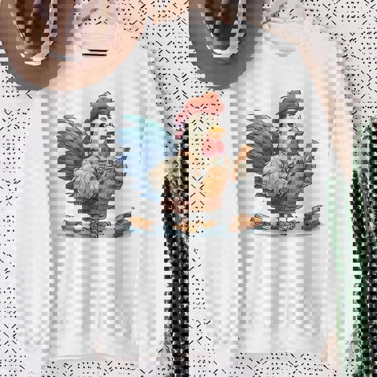 木彫りの鶏、かわいいデザイン スウェットシャツ 年配の女性への贈り物