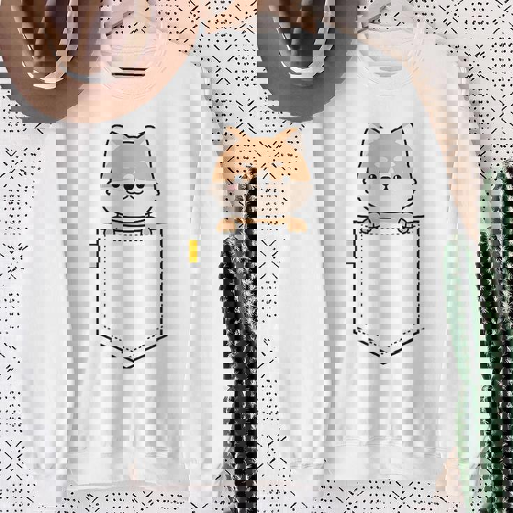 柴犬 しばいぬ 子柴 柴犬子犬 ワンポイント ポケット デザイン かわいい おもしろ 可愛い 犬飼い 犬好き スウェットシャツ 年配の女性への贈り物