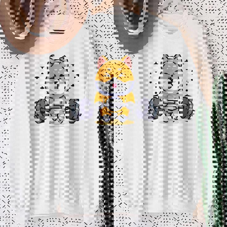 柴犬 イヌ 面白いtシャツ 犬 筋トレ 文字入り メンズ おもしろ 面白い 服 おもしろグッズ 文字 スウェットシャツ 年配の女性への贈り物