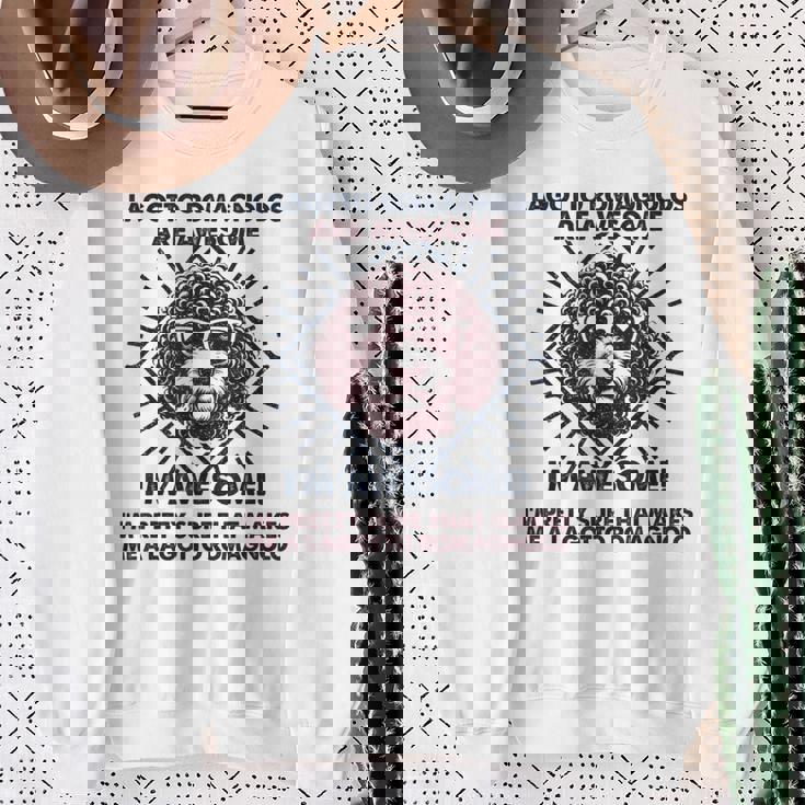 犬のお父さんはすごい-ブリード・ラゴット・ロマニョーロ・ドッグ・マム スウェットシャツ 年配の女性への贈り物