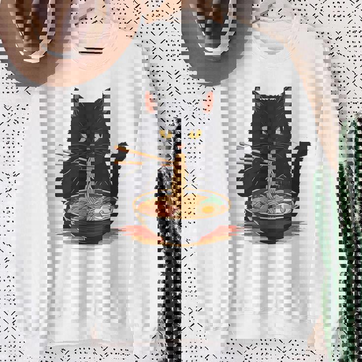 猫 ラーメン グラフィック 日本語 カワイイ アニメ 面白い ラーメン 猫 長袖tシャツ スウェットシャツ 年配の女性への贈り物