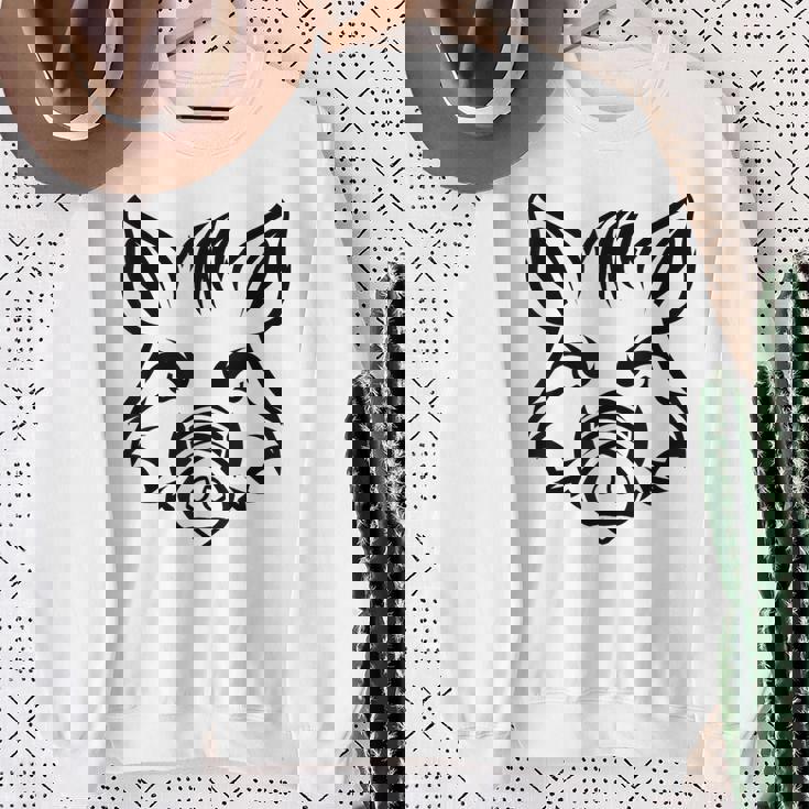 獣 小さなイノシシ 動物 かわいい シンプル ユーモア イノシシ スウェットシャツ 年配の女性への贈り物