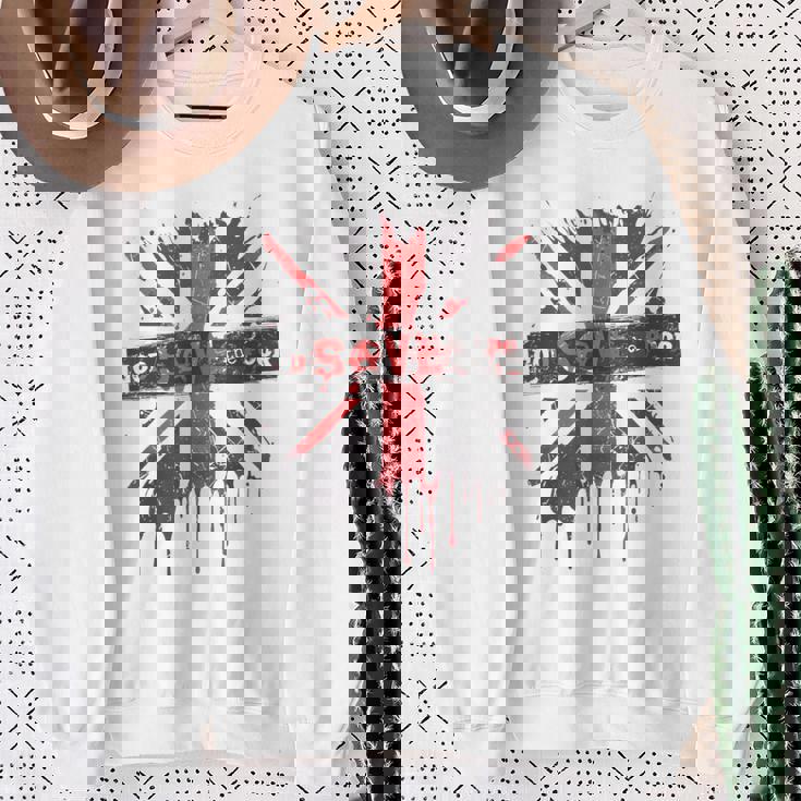 神は貧しい王のcor冠式パンクグラフィティユニオンジャックを救う スウェットシャツ 年配の女性への贈り物