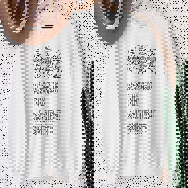 縄文・古来の精神。Tomodachi 土偶 遮光器土偶 ハート形土偶 仮面の女神 宇宙人 はにわ シュール シンプル スウェットシャツ 年配の女性への贈り物