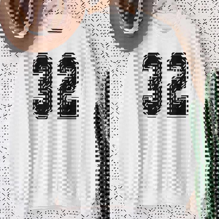 背番号 32 チーム短大スポーツ背番号付きユニフォーム スウェットシャツ 年配の女性への贈り物