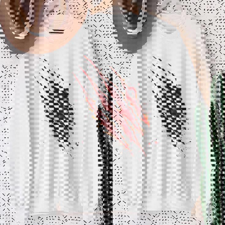 血まみれのシャツ ハロウィン ゾンビ 爪 マーク 血のはね スウェットシャツ 年配の女性への贈り物