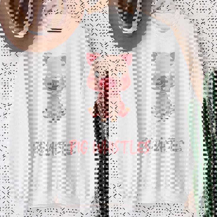 バックプリント 豚の口笛を信じる スウェットシャツ 年配の女性への贈り物