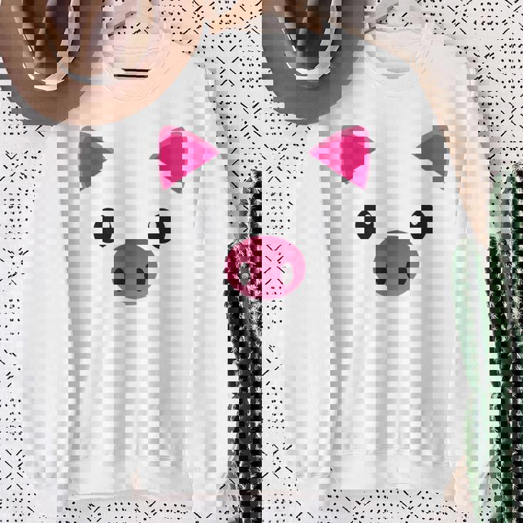 豚の顔 ハロウィン ティーカップ 豚 コスチューム ギフト スウェットシャツ 年配の女性への贈り物