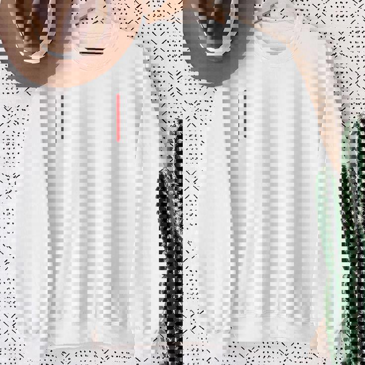 電池【残り1】バッテリー 電池切れ おもしろ 面白い ギャグ ネタ ウケ狙い 笑える ユーモア お笑い 個性的な 長袖tシャツ スウェットシャツ 年配の女性への贈り物