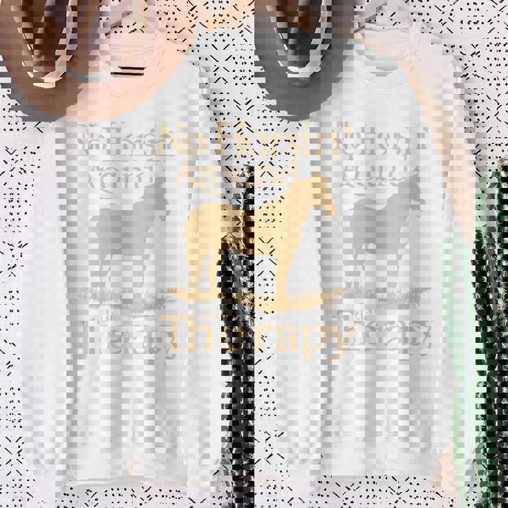 面白い 治療的 乗馬 馬 補助療法 ヒーリング 長袖tシャツ スウェットシャツ 年配の女性への贈り物