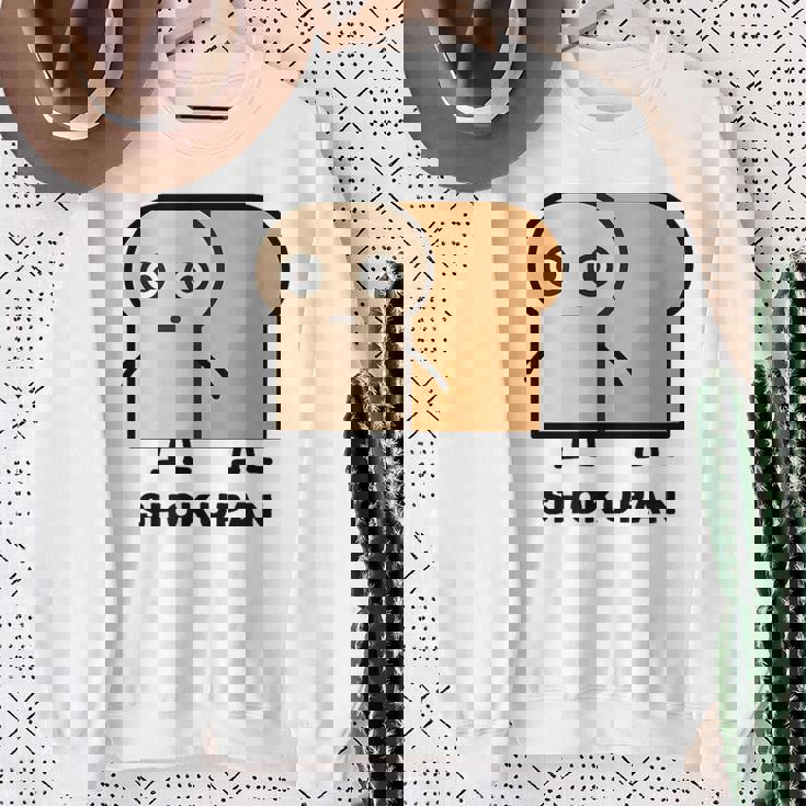 食パン 顔 イラスト かわいい おもしろ 面白い 簡単 シンプル ゆるい 食パン好き スウェットシャツ 年配の女性への贈り物