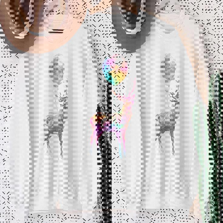 鹿 カラフル モチーフ 抽象 動物 プリント アート 鹿 スウェットシャツ 年配の女性への贈り物