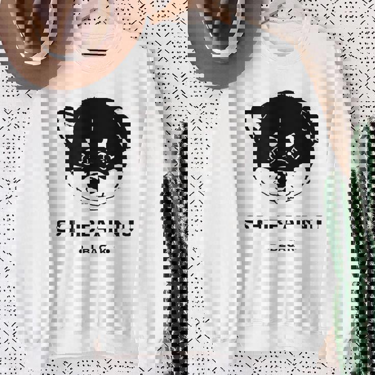 黒柴ちびちゃん かわいい柴犬 スウェットシャツ 年配の女性への贈り物