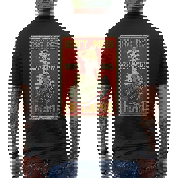 1940年代 ポップアート ブロンド ピンナップガール メンズTシャツ バックプリント