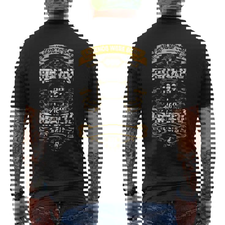 1959年1月生まれの65歳の誕生日伝説 メンズTシャツ バックプリント