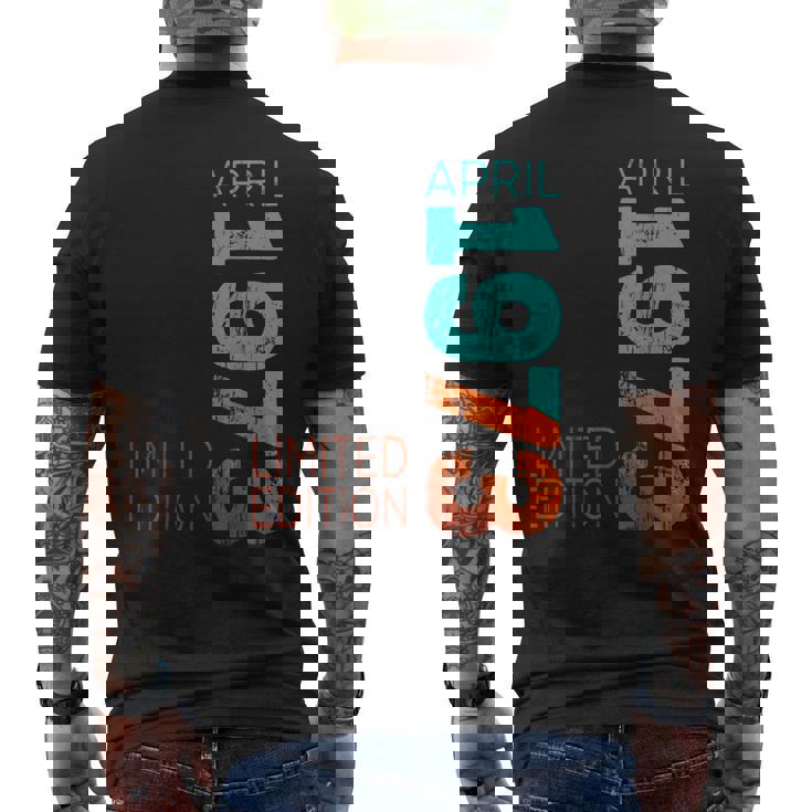 1973年4月1973年 レトロ 1973 ヴィンテージ 1973 メンズTシャツ バックプリント