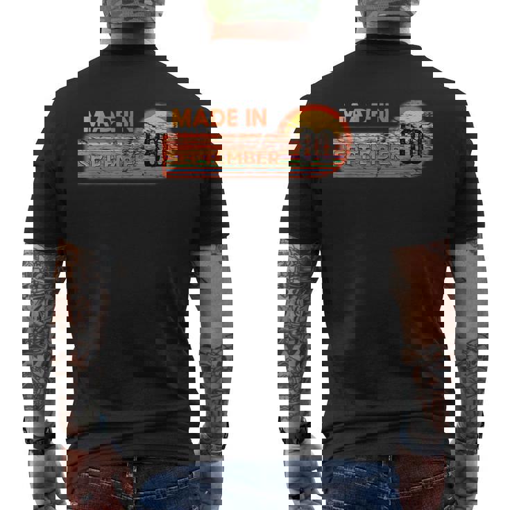 1980年9月に製作。素晴らしい1980年の誕生日ヴィンテージ。 メンズTシャツ バックプリント