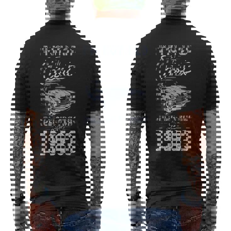 1983年生まれ マッスルカー生誕42周年 メンズTシャツ バックプリント