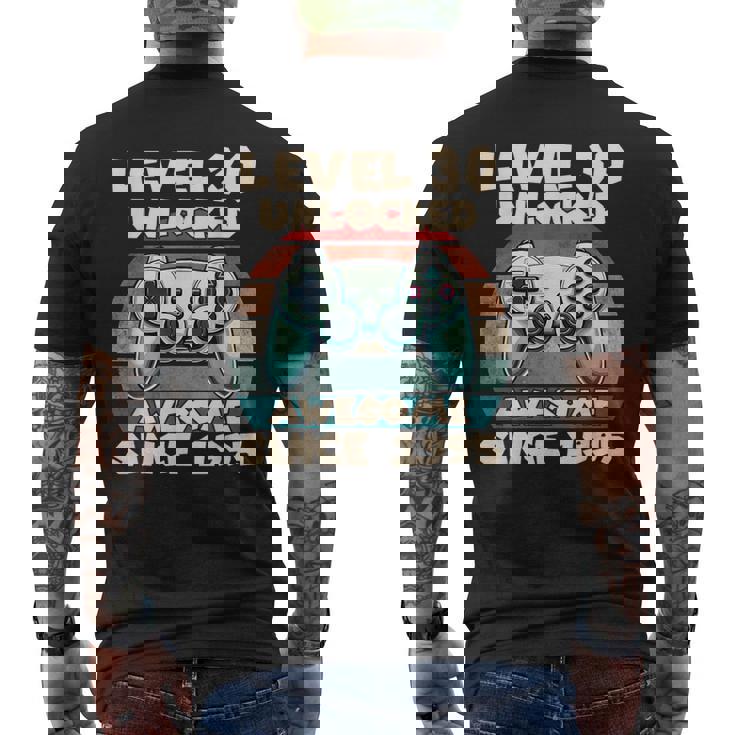 30歳の誕生日 ゲーマー 30歳 30歳 誕生日 30歳 男性 メンズTシャツ バックプリント