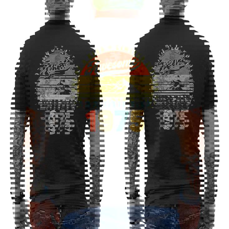 50歳の誕生日プレゼント 男性用 1975年2月 50歳の誕生日 メンズTシャツ バックプリント