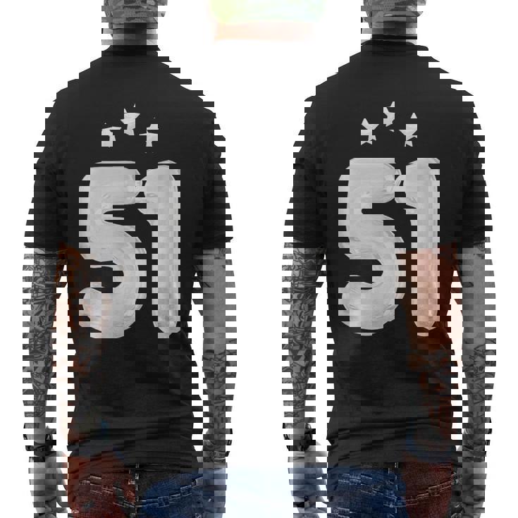 51 歳の誕生日番号 51 バルーン 51 歳の誕生日 メンズTシャツ バックプリント