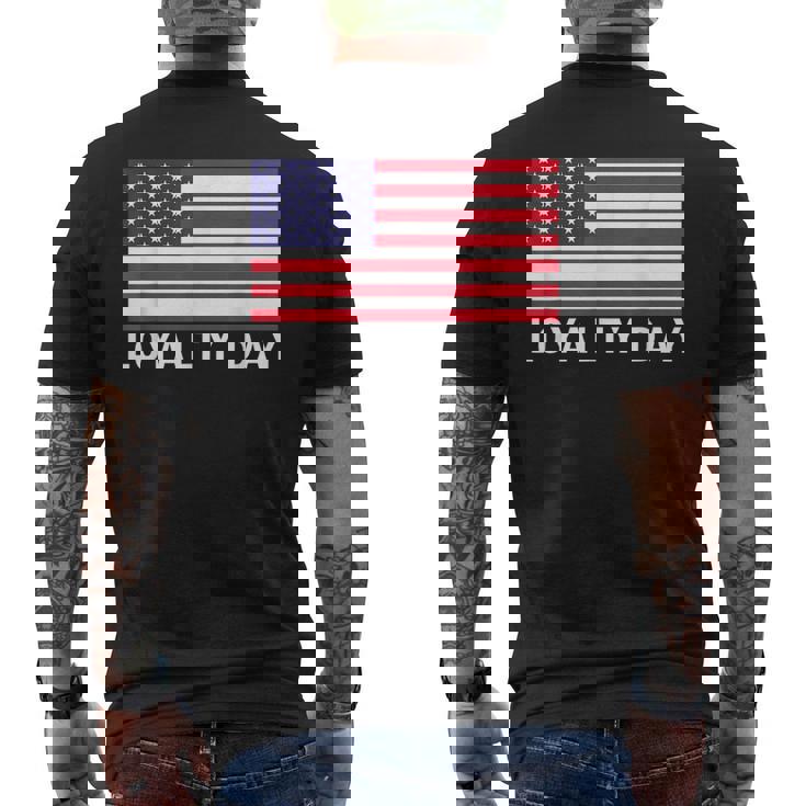 5月1日の忠誠の日 メンズTシャツ バックプリント