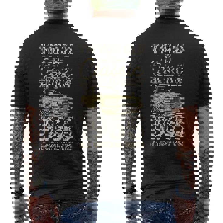 60 歳の誕生日、1965 年以来、クラシックカー、60 歳 メンズTシャツ バックプリント