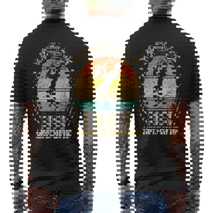 67歳の誕生日ギフト サックスプレーヤー 1955 ジャズミュージック メンズTシャツ バックプリント