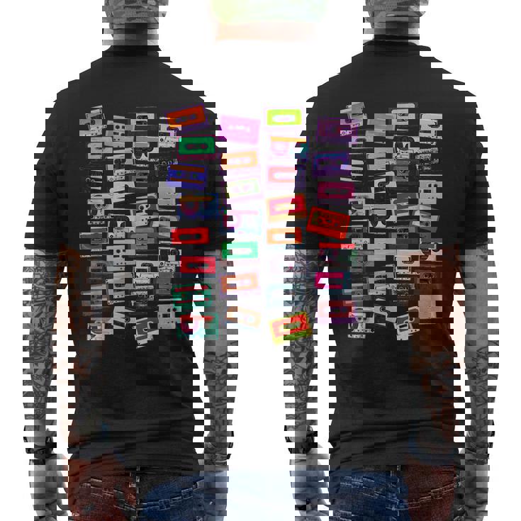 80年代カセットテープミュージックdj メンズTシャツ バックプリント