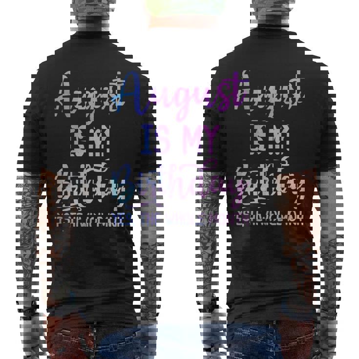 8月は私の誕生日だよおもしろい8月 メンズTシャツ バックプリント