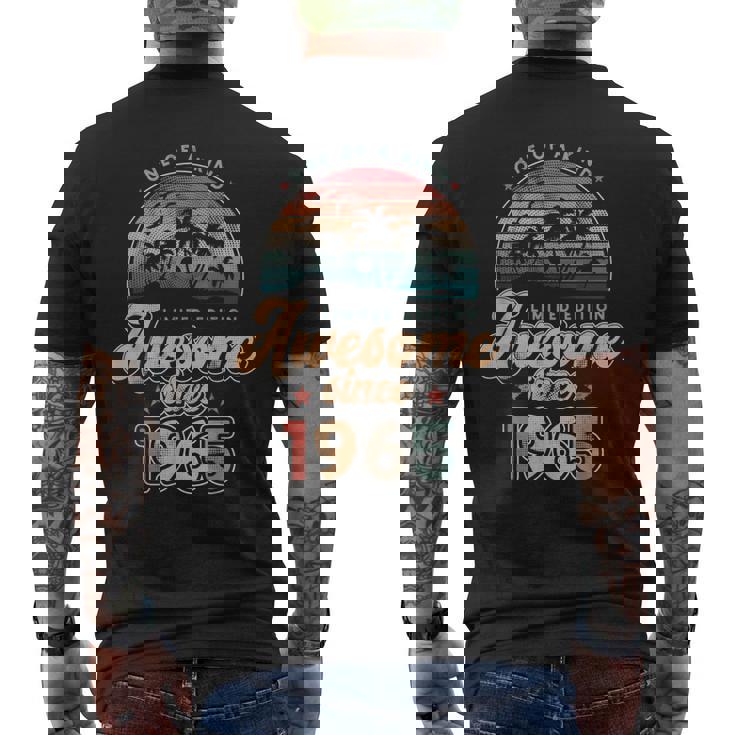 Awesomeince 1965 パームツリー 60歳の誕生日 メンズTシャツ バックプリント