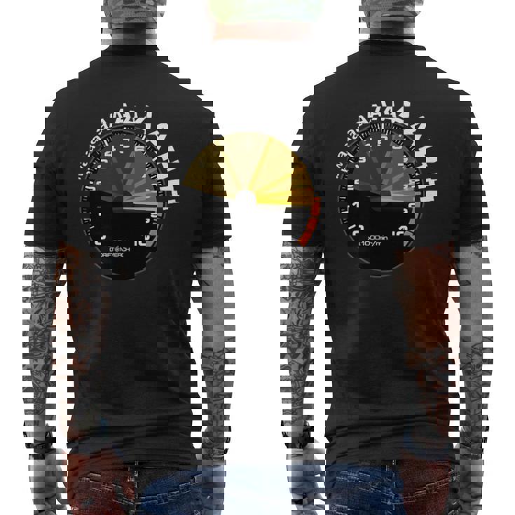 Bwaaah レーシングタコメーター 面白い車愛好家 Revving Heart メンズTシャツ バックプリント