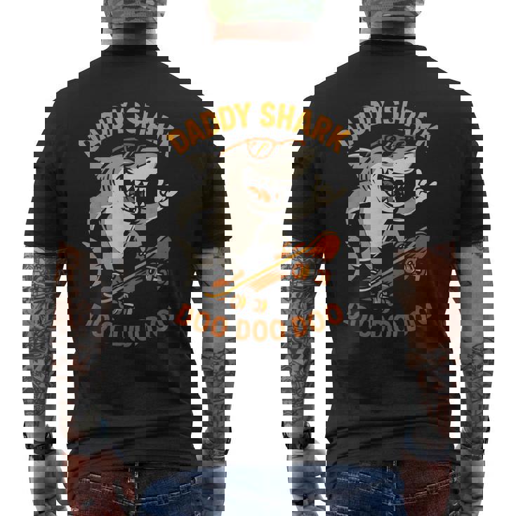 Daddyhark メンズ サーフショップ シャーク。 メンズTシャツ バックプリント