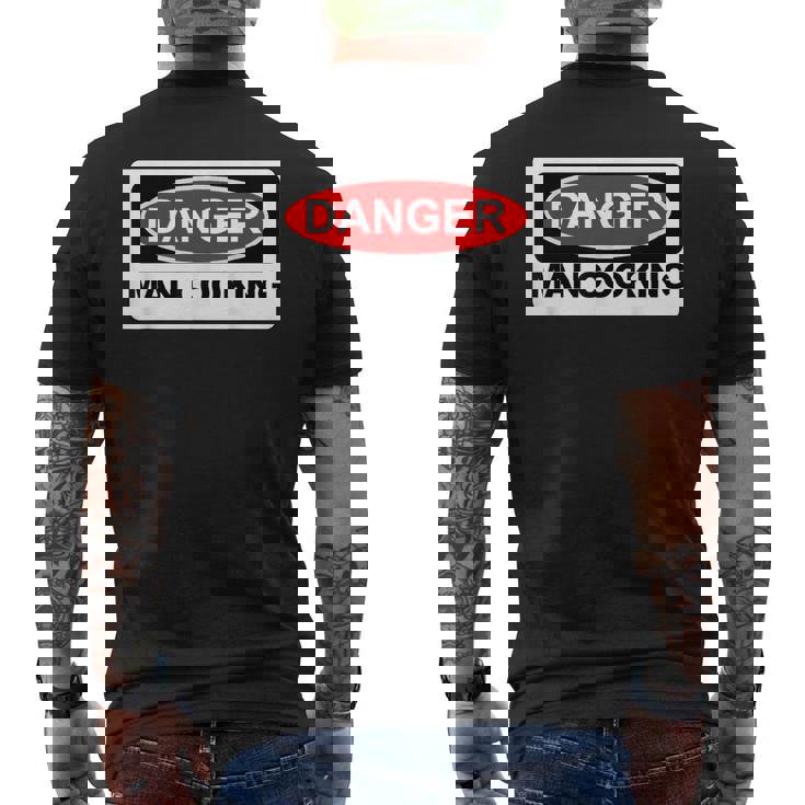 Danger Man Cooking Bbqign メンズTシャツ バックプリント