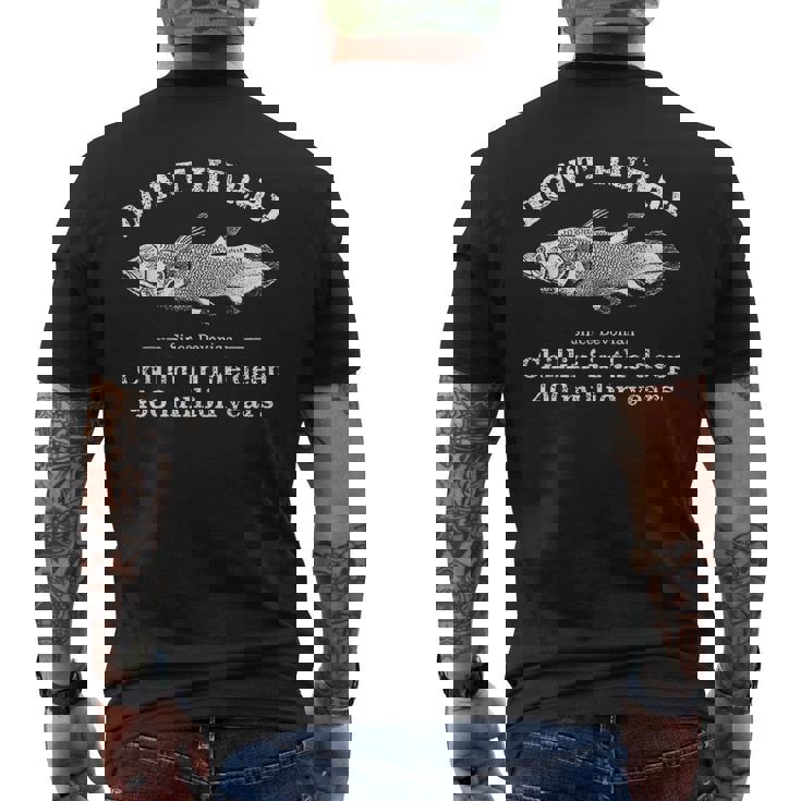 Don't Hurry Chillin' 日本製シーラカンス魚 メンズTシャツ バックプリント