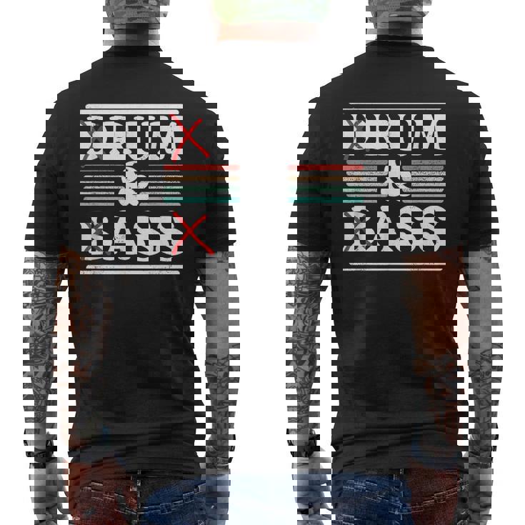 Drum & Bass Rum & Ass Retrointageibes Team メンズTシャツ バックプリント