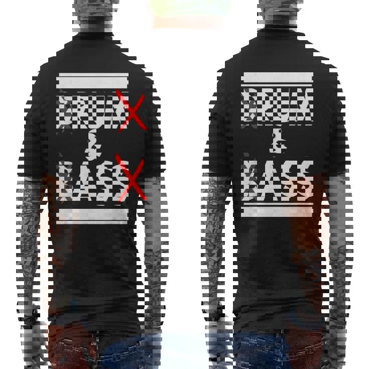 Drum And Bass Rum And Ass メンズTシャツ バックプリント