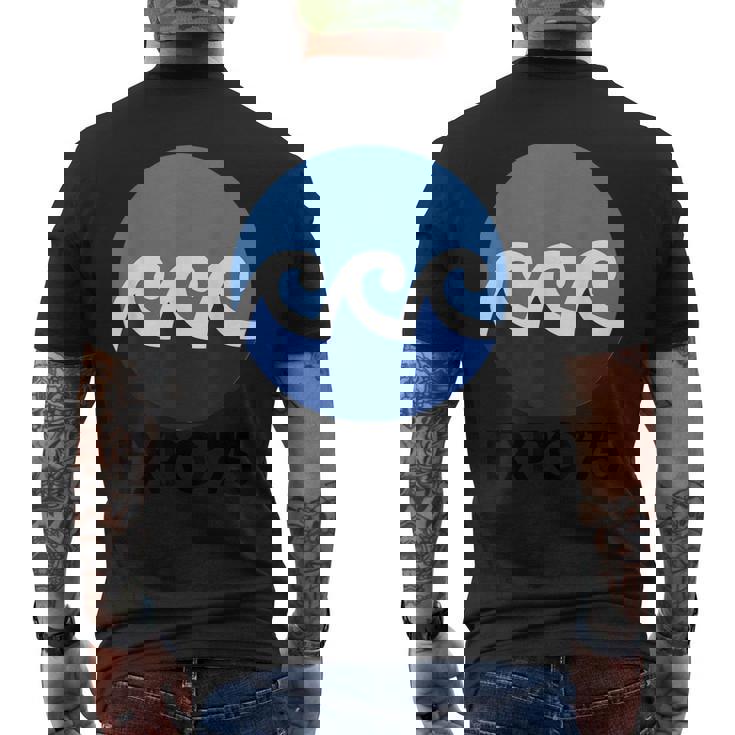 Expo75 沖縄 日本 うちなあんちゅう 琉球諸島沖縄 メンズTシャツ バックプリント